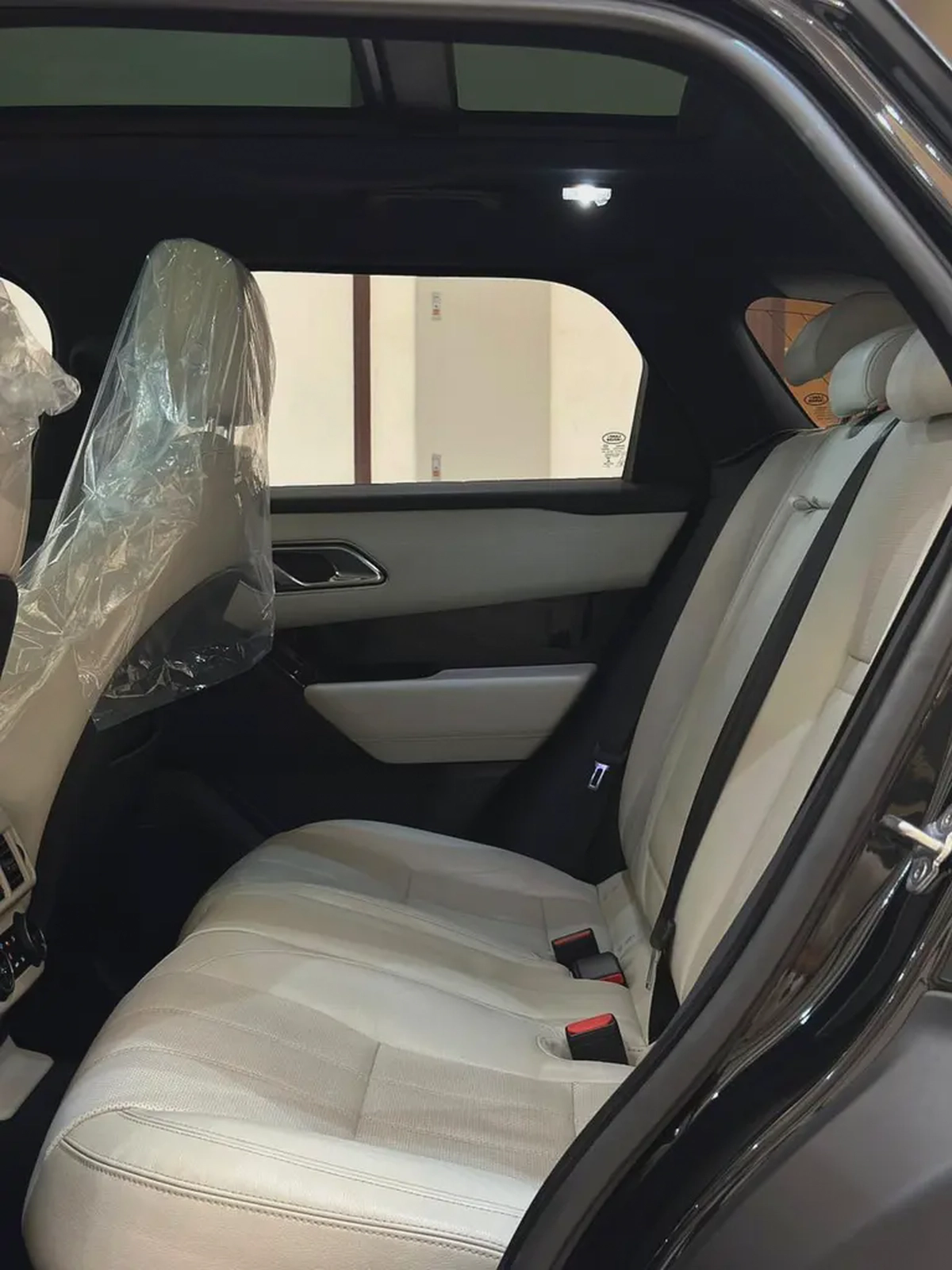 Land Rover Range Rover Velar P250 S 2018 - GCC Specs-11-11