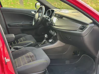2021 Alfa Romeo Giulietta Turbo Full | GCC Specs | Pristine Condition-8