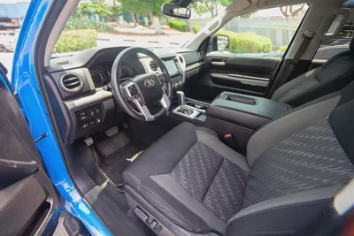 2021 Toyota Tundra Crewmax SR5 - American Specs - Excellent Condition-13