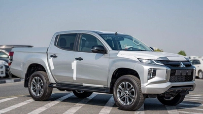 Mitsubishi L200 GLS MITSUBISHI L200 SPORTERO DC 2.4D AT 4X4 MY2023-1