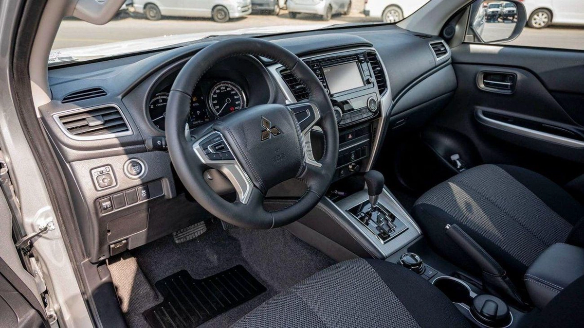 Mitsubishi L200 GLS MITSUBISHI L200 SPORTERO DC 2.4D AT 4X4 MY2023-9-0