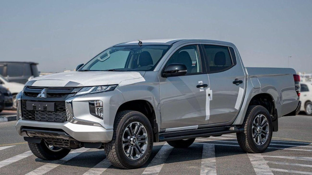 Mitsubishi L200 GLS MITSUBISHI L200 SPORTERO DC 2.4D AT 4X4 MY2023