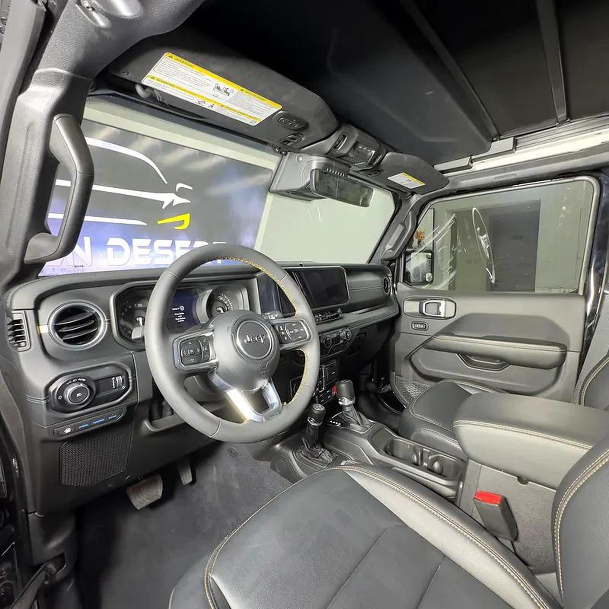 2024 Jeep Wrangler Sahara 4xe-10-10