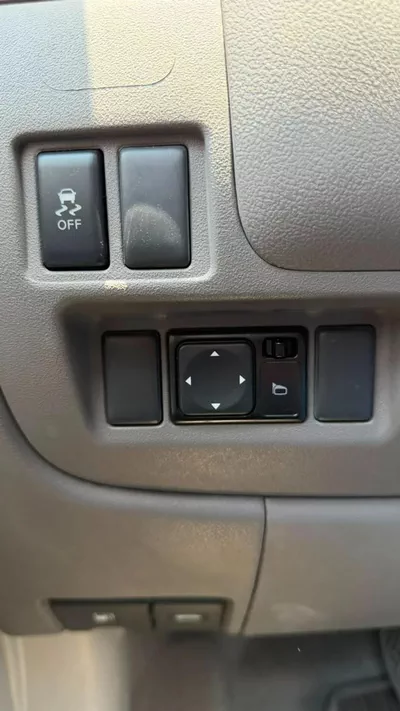Nissan Sunny SV 1.5L Original paint 2023 GCC-12