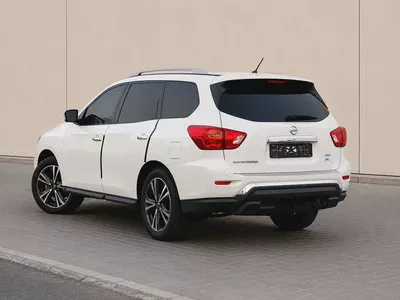 AED 873 P.M | 2018 Nissan Pathfinder SL | GCC Specs | Low Mileage | Family SUV-2