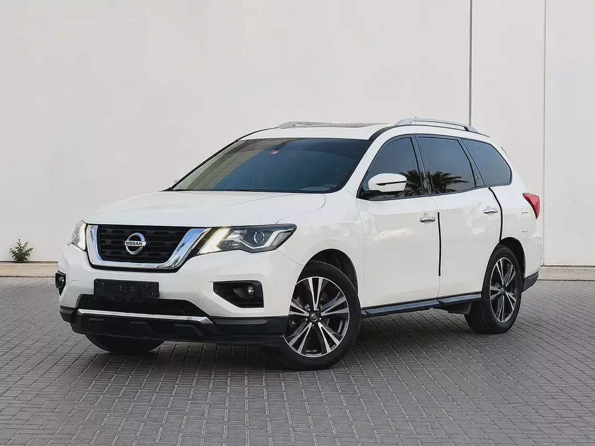 AED 873 P.M | 2018 Nissan Pathfinder SL | GCC Specs | Low Mileage | Family SUV