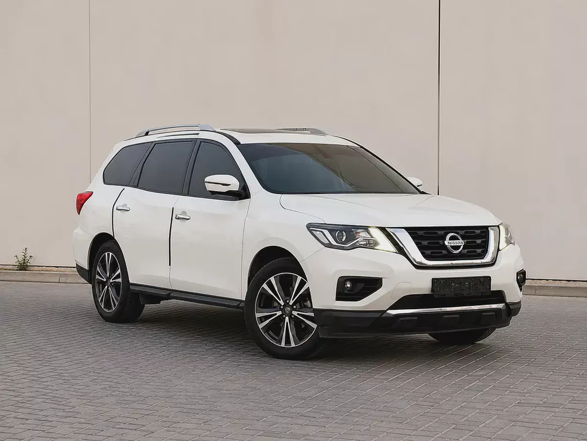 AED 873 P.M | 2018 Nissan Pathfinder SL | GCC Specs | Low Mileage | Family SUV-1-1