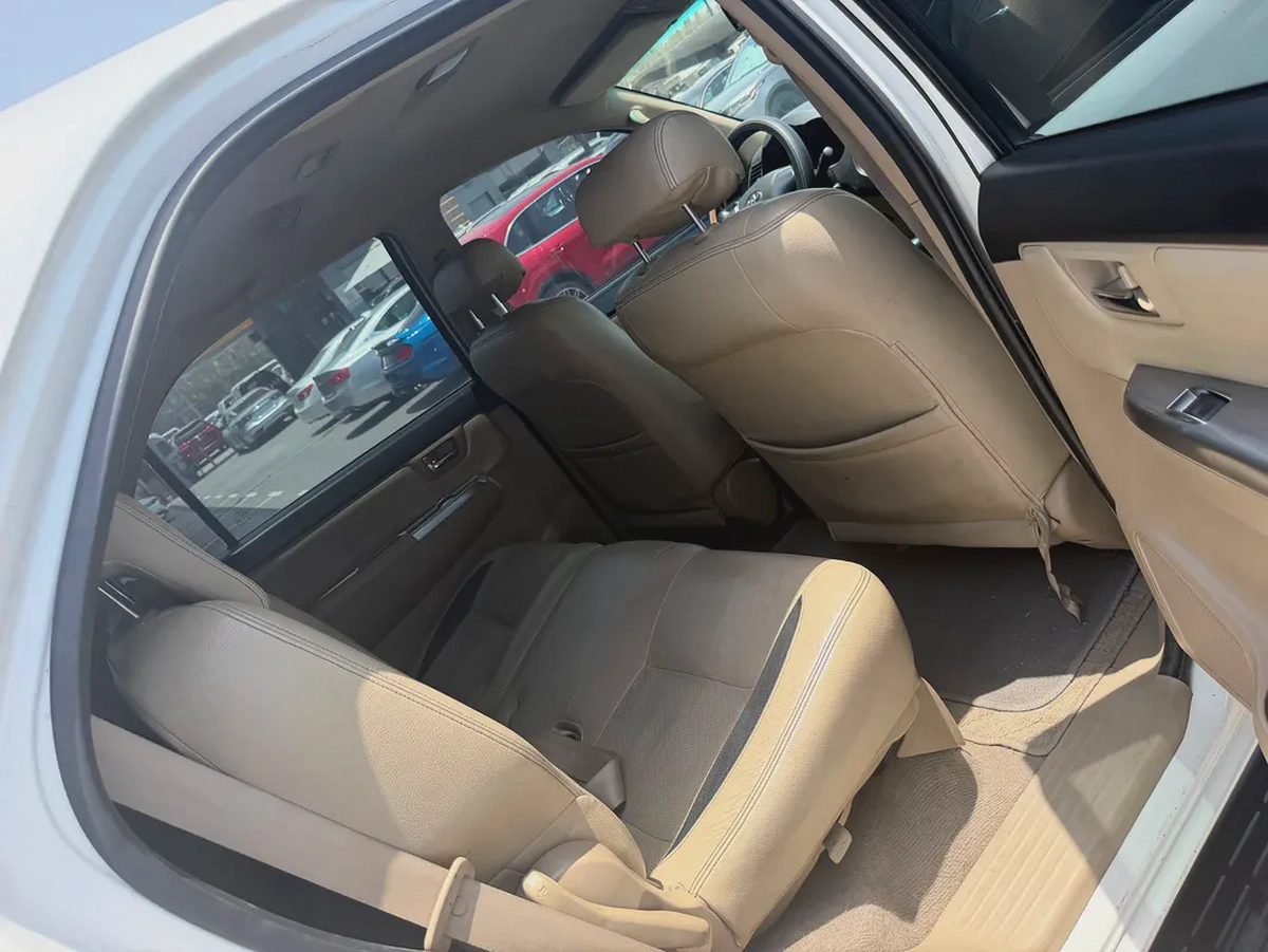 Toyota fortuner 2015 TRD white color GCC calen car-1-1