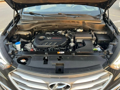 Hyundai Santa Fe 2018 Hyundai Santafe Fe Sports Full Options 2.0T V4  AWD 4x4 - Panoramic View - 360* 5 CAM --23