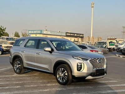 Hyundai Palisade 2022 Hyundai Paliside Gcc specs - 3.5L V6 -AWD 4x4 - Rear Camera & Sensor  - 7 Seater-0