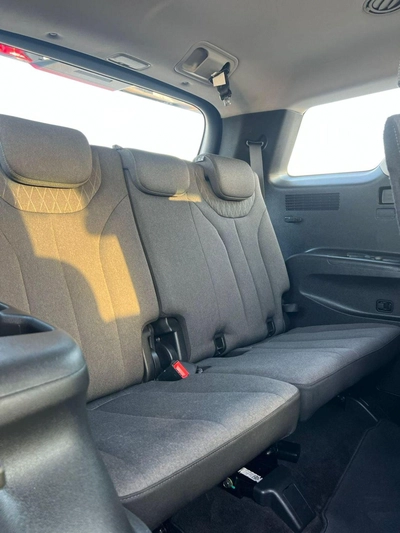 Hyundai Palisade 2022 Hyundai Paliside Gcc specs - 3.5L V6 -AWD 4x4 - Rear Camera & Sensor  - 7 Seater-16