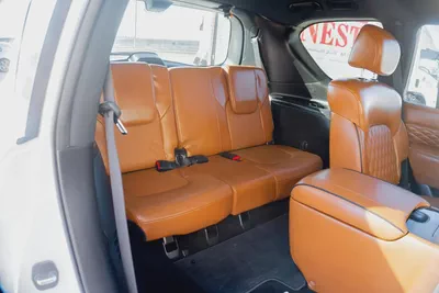 Infiniti QX80 Sensory 2024 - American Specs - Pristine Condition-19