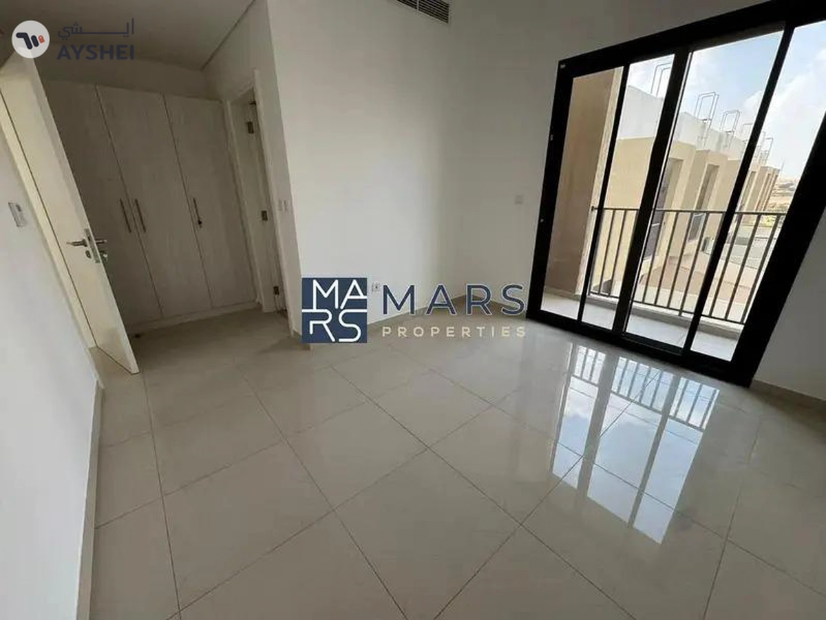 Spacious, Luxury 2 Bedroom Corner Townhouse with Close Kitchen Available For Rent in Nasma Residence-6-6