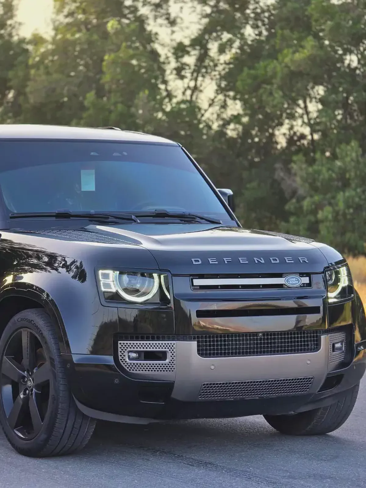 Defender 110 X-Dynamic HSE 2025 | GCC Specs | Brand New | Perfect condition | Under warranty 2 years-1-1