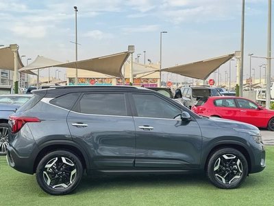 2025 Kia Seltos SX - GCC Specs - Brand New!- Warranty//Service Contract-3
