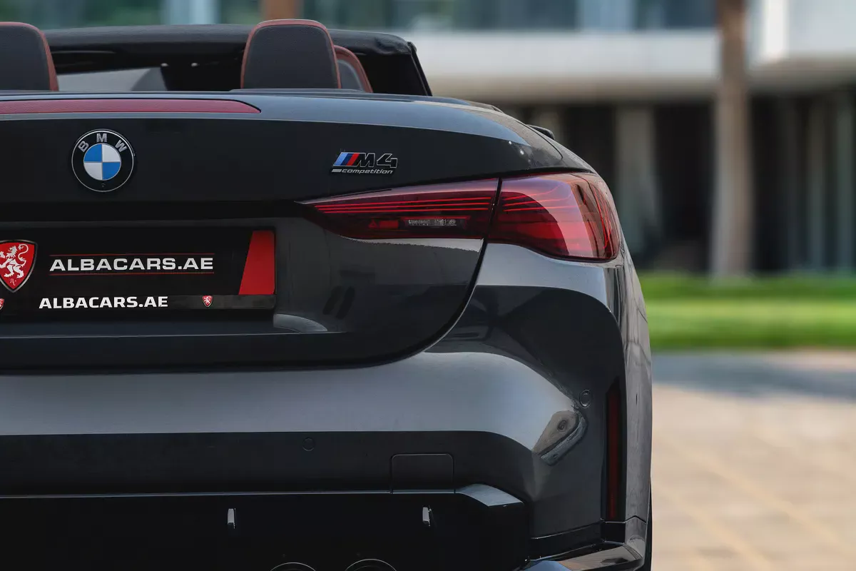 7,050 P.M | 0% Downpayment | BMW M4 Competition Convertible!-5-5