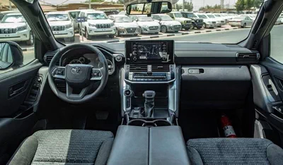 Toyota Land Cruiser GXR 3.3L DIESEL-8