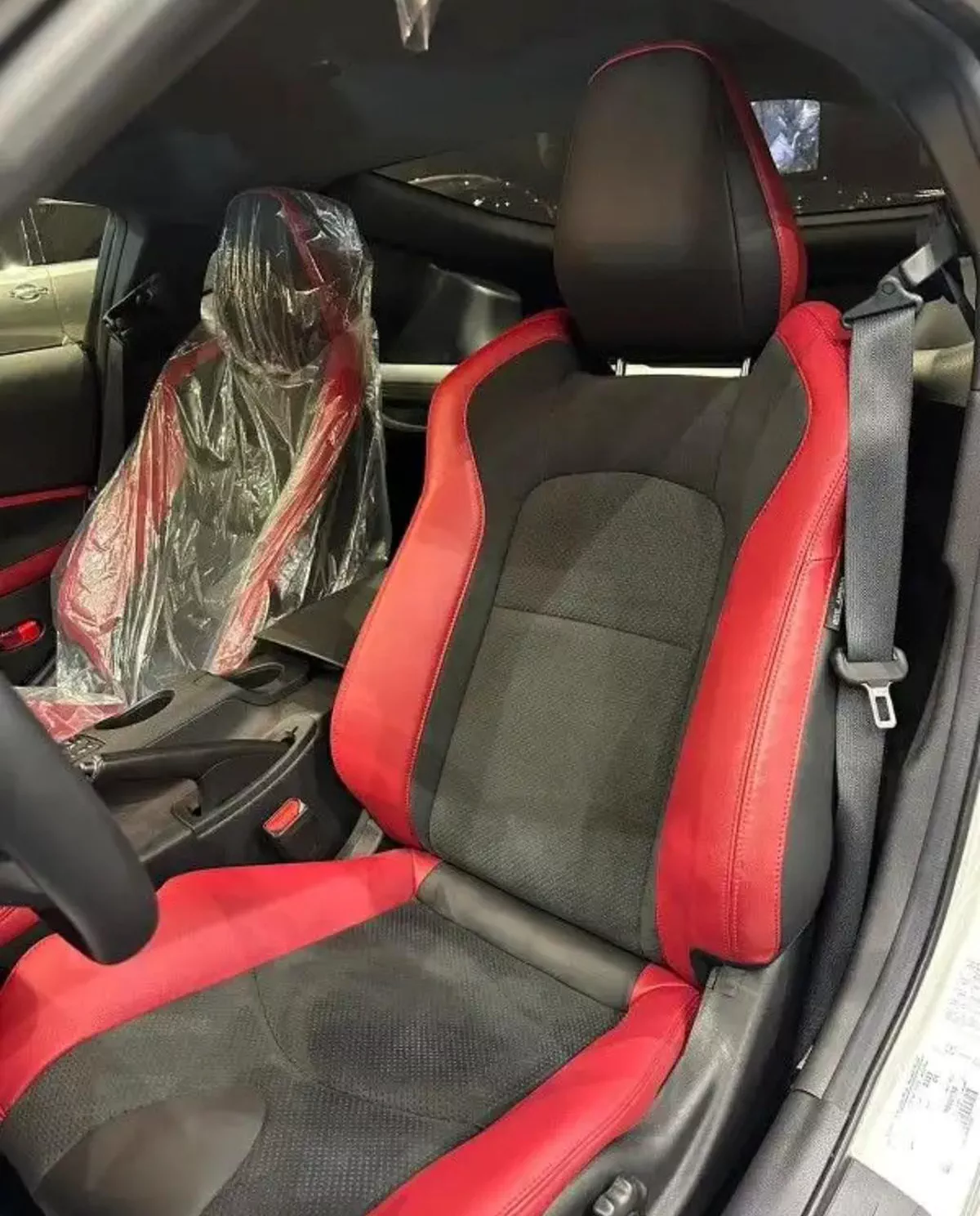 2026 Nissan Z-4-4