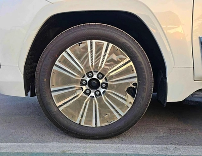 Lexus LX500D TURBO SPORTS /3.3L V6 DIESEL /POWER SEATS & 360*CAM / SUNROOF / FULL OPTION-4