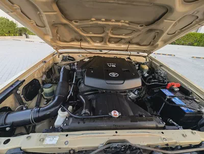 2013 Toyota Land Cruiser Pickup 4.0L V6  Interior and Exterior Excellent Condition-18