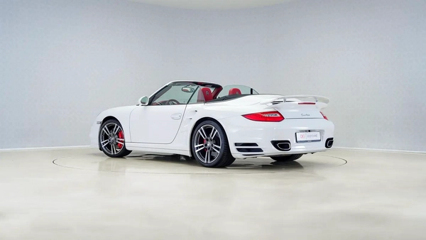 Porsche 911 Turbo