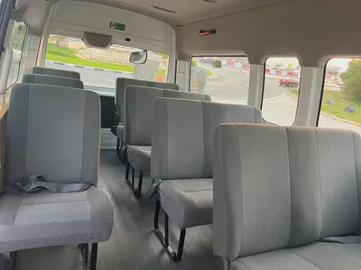Nissan Urvan NV350 2021 GCC Specs - Reliable Commercial Van-7