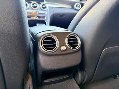 Mercedes Benz C200-12