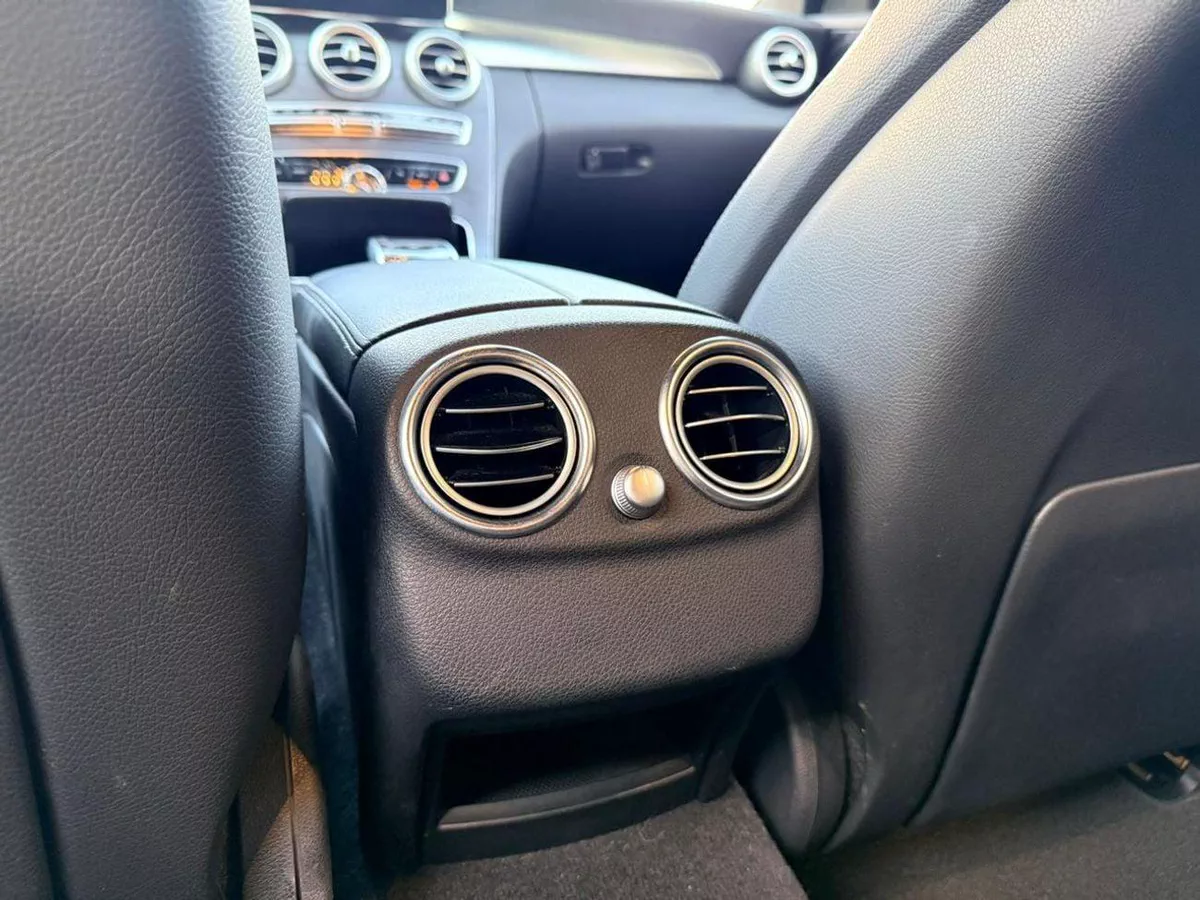 Mercedes Benz C200-12-0