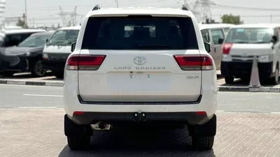 Toyota Land Cruiser GXR || 4.0L PETROL V6 || SPECIAL PRICE FOR AFRICA || 2024-3