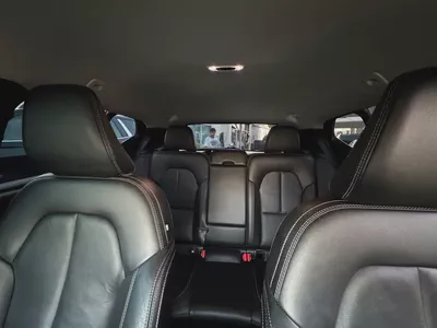 Volvo XC40 T4 Momentum 2022 American Specs-12