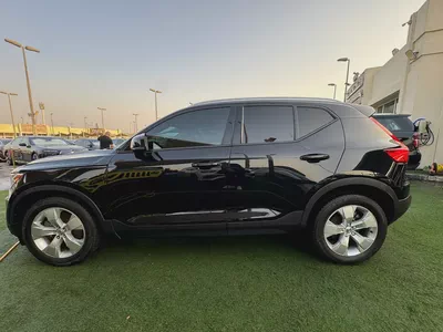 Volvo XC40 T4 Momentum 2022 American Specs-3