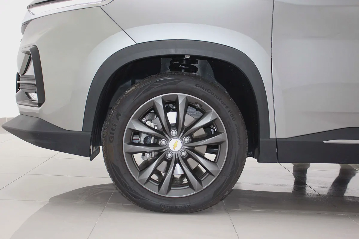 Chevrolet Captiva LS 2026 GCC Specs-5-5