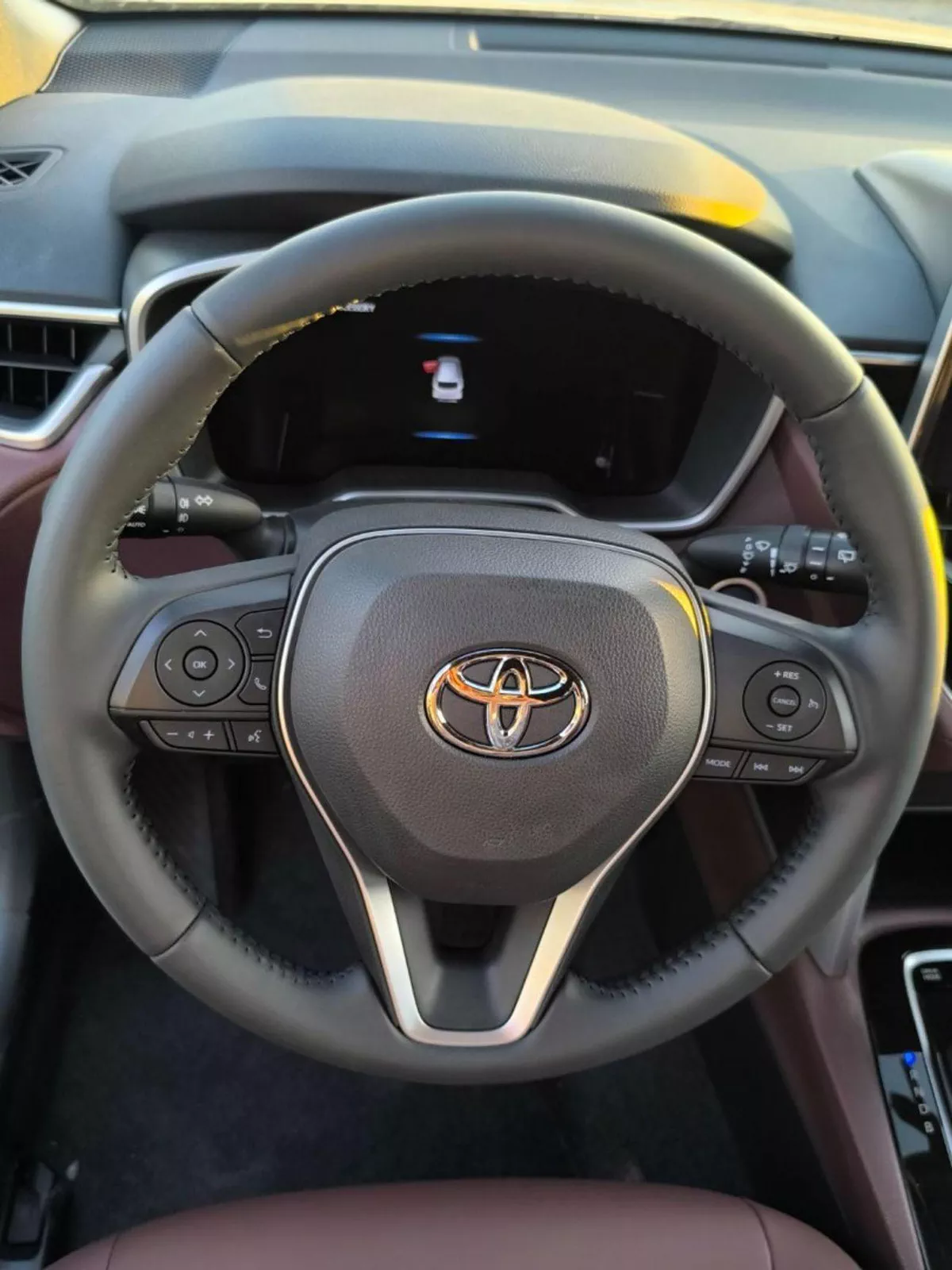 Toyota Corolla Cross LTD HEV CROLLA CROSS 1.8L HYBRID 2024-7-0
