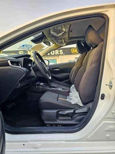 Toyota Levin STD (NON GCC) LUXURY HYBRID / 1.8L PETROL A/T / SUNROOF / REAR CAMERA (CODE # LL18HEV)-6