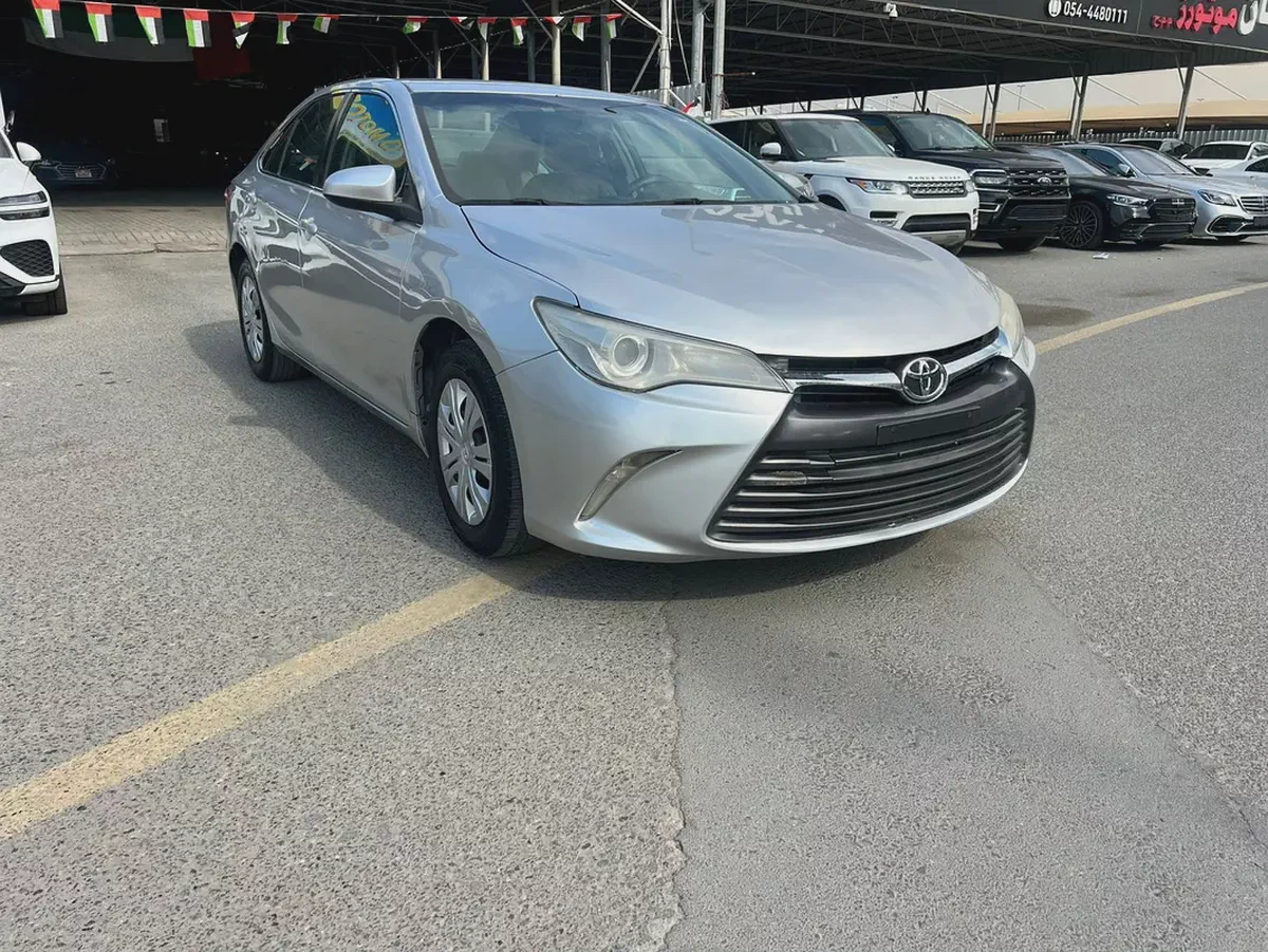 Toyota Camry GL 2017 - GCC Specs تكسي