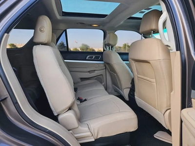 Ford Explorer XLT Limited 2016 GCC Premium Condition Single Hand Driven Car Full Option TOP-10