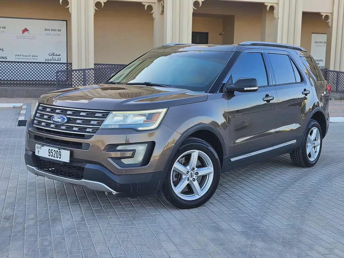 Ford Explorer XLT Limited 2016 GCC Premium Condition Single Hand Driven Car Full Option TOP