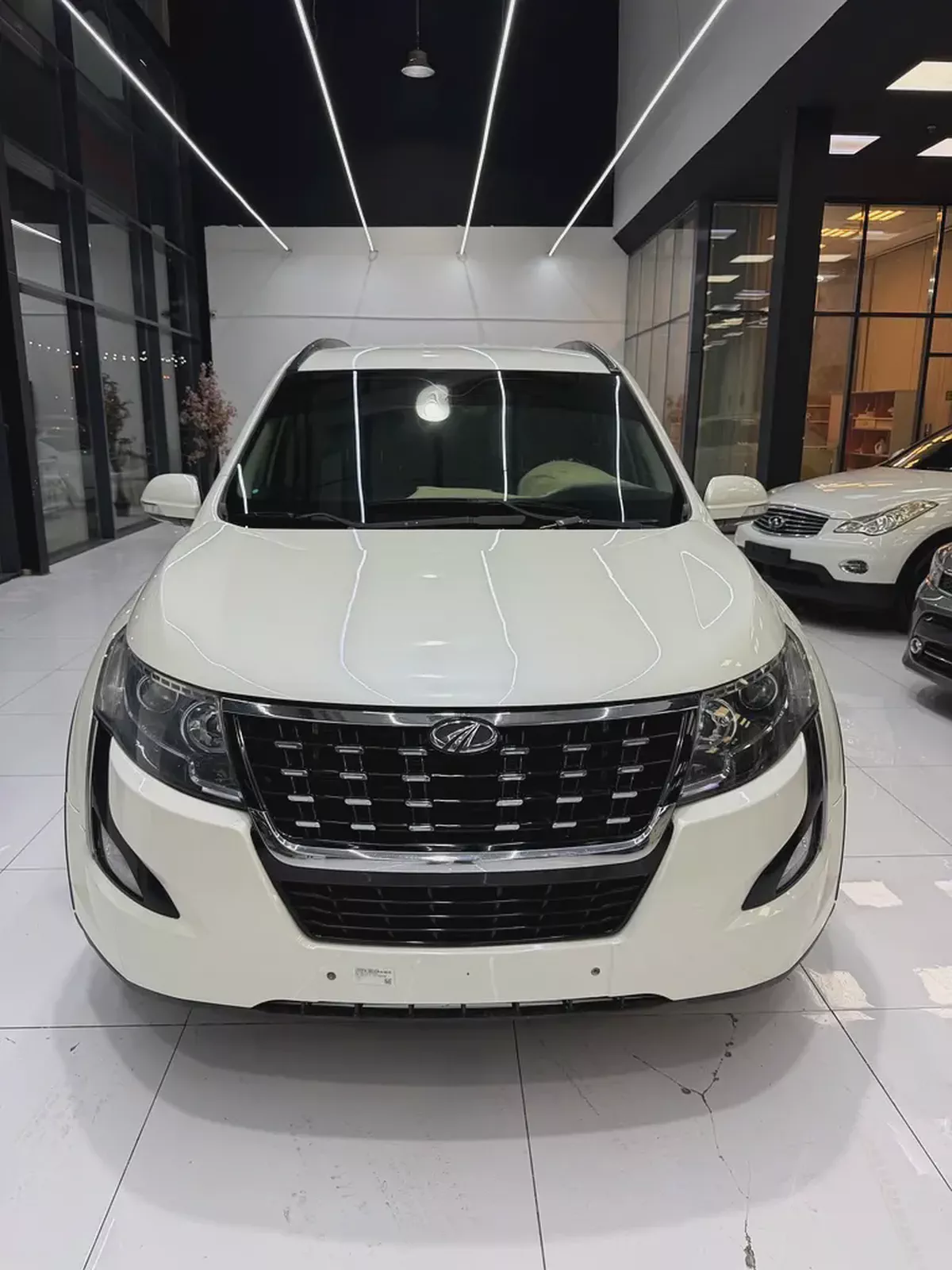 Mahindra XUV 500 W6 2022 GCC Specs - Excellent Condition