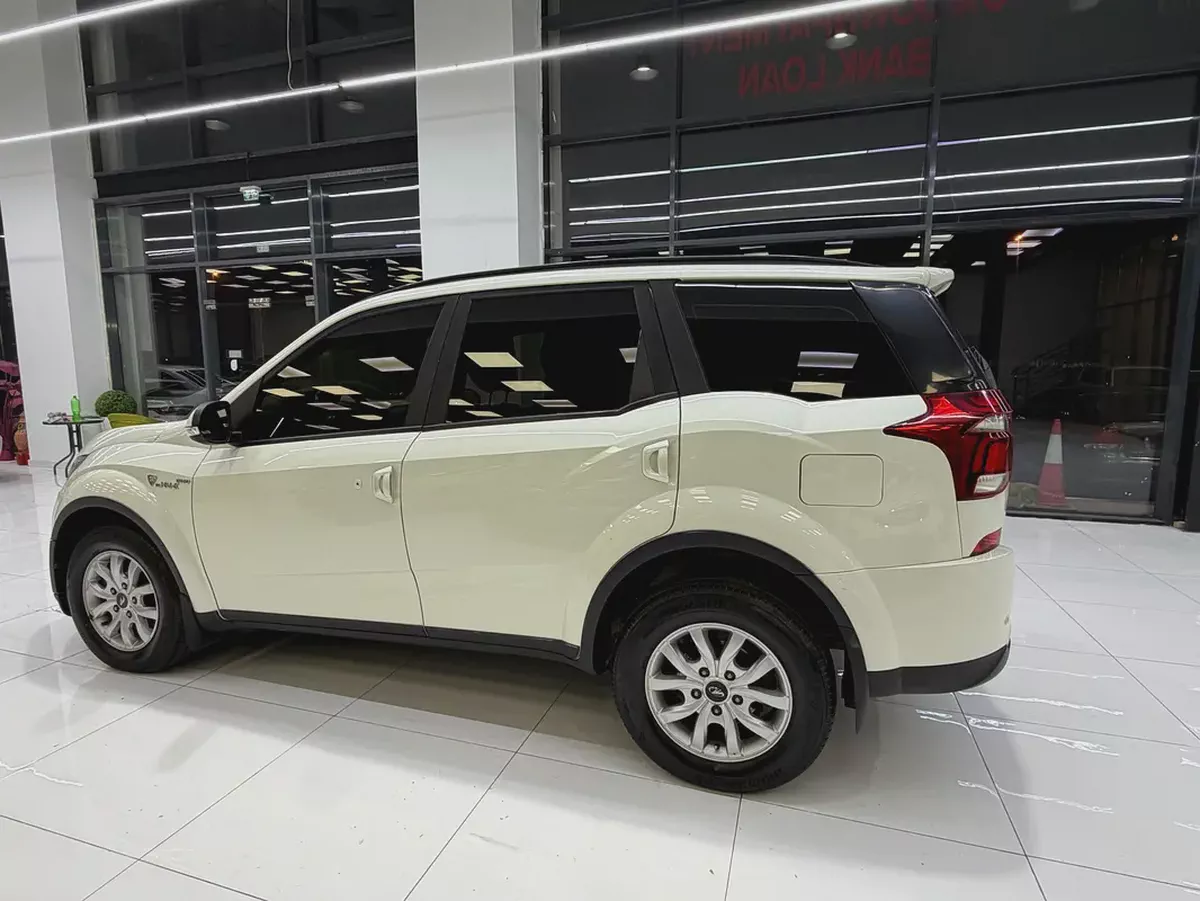 Mahindra XUV 500 W6 2022 GCC Specs - Excellent Condition-6-6