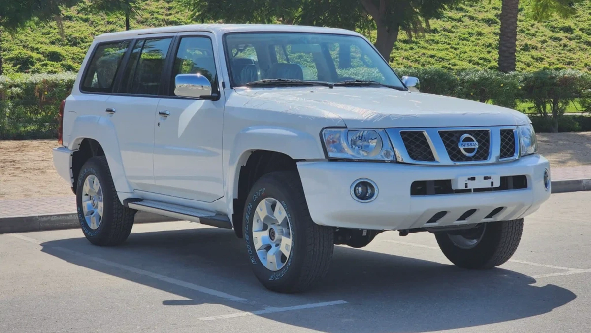 2024 Nissan Patrol GRX (White)