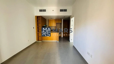 Cozy 1BHK with Balcony & Stunning Community View-11