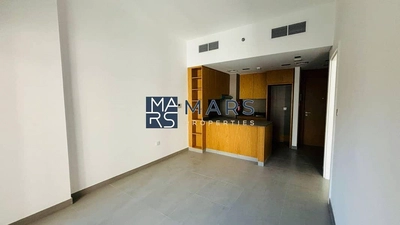 Cozy 1BHK with Balcony & Stunning Community View-6