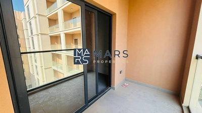 Cozy 1BHK with Balcony & Stunning Community View-8