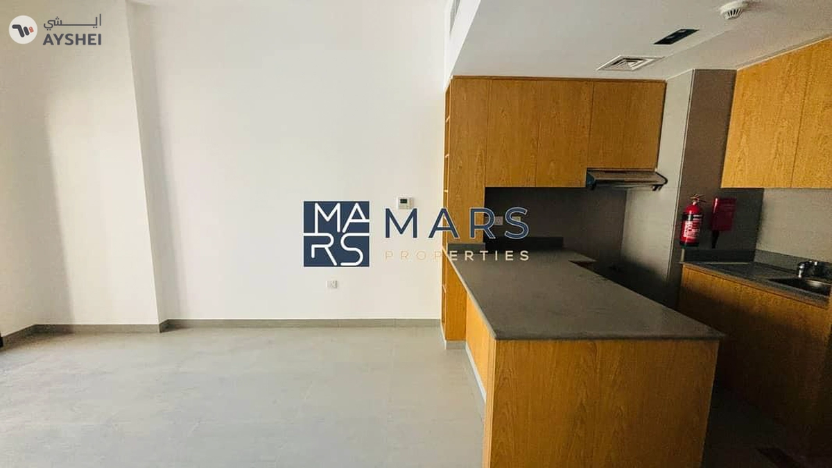 Cozy 1BHK with Balcony & Stunning Community View-12-12