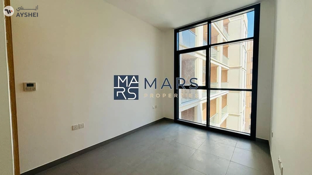 Cozy 1BHK with Balcony & Stunning Community View-18-18