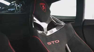 2021 LAMBORGHINI HURACAN STO-9