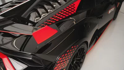 2021 LAMBORGHINI HURACAN STO-13
