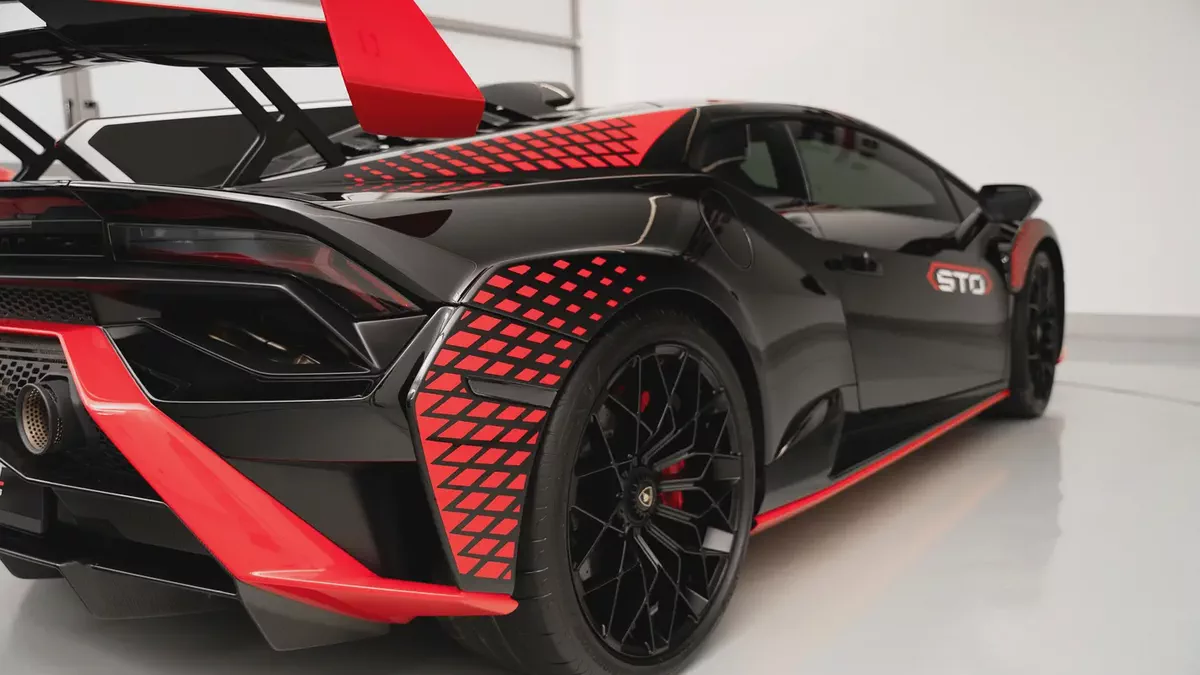 2021 LAMBORGHINI HURACAN STO-12-12