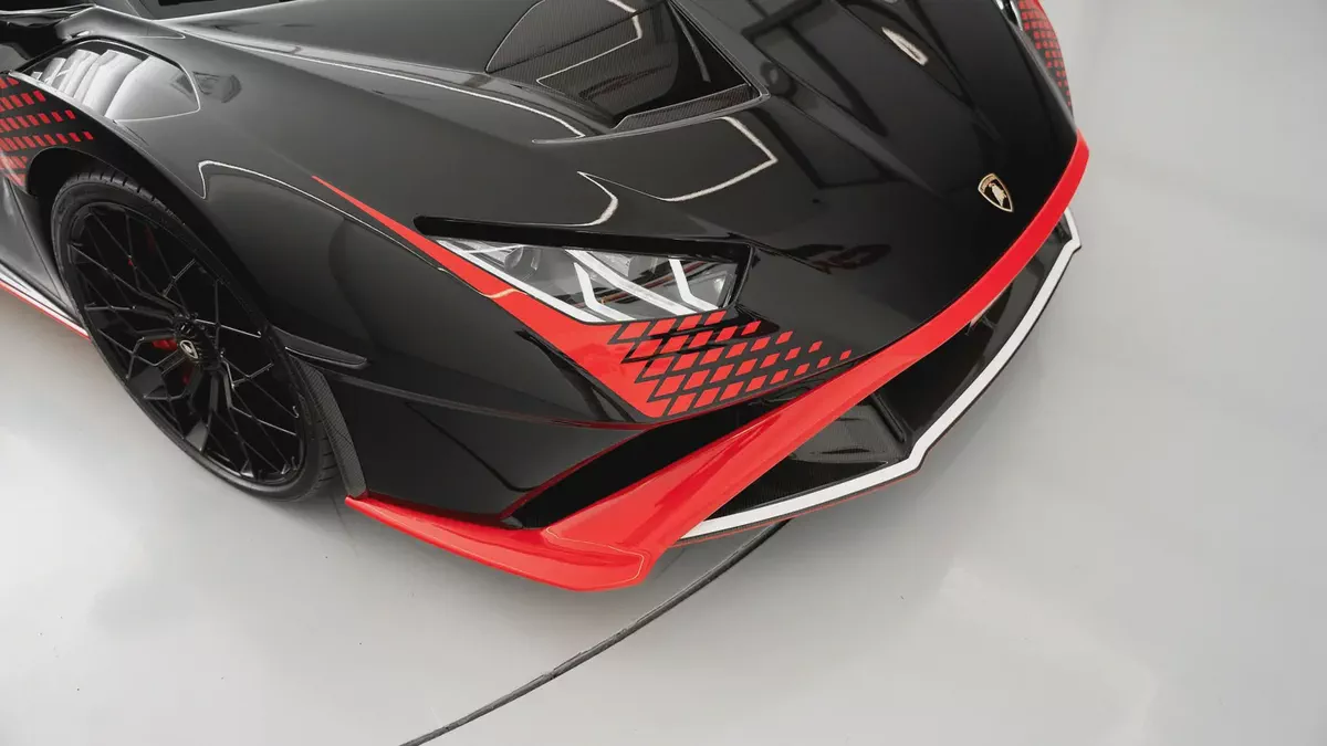 2021 LAMBORGHINI HURACAN STO-15-15