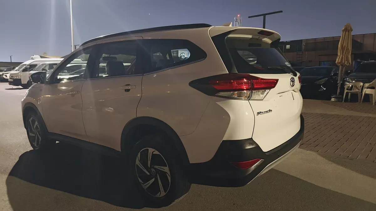 Toyota Rush EX 2022 GCC Specs-6-6
